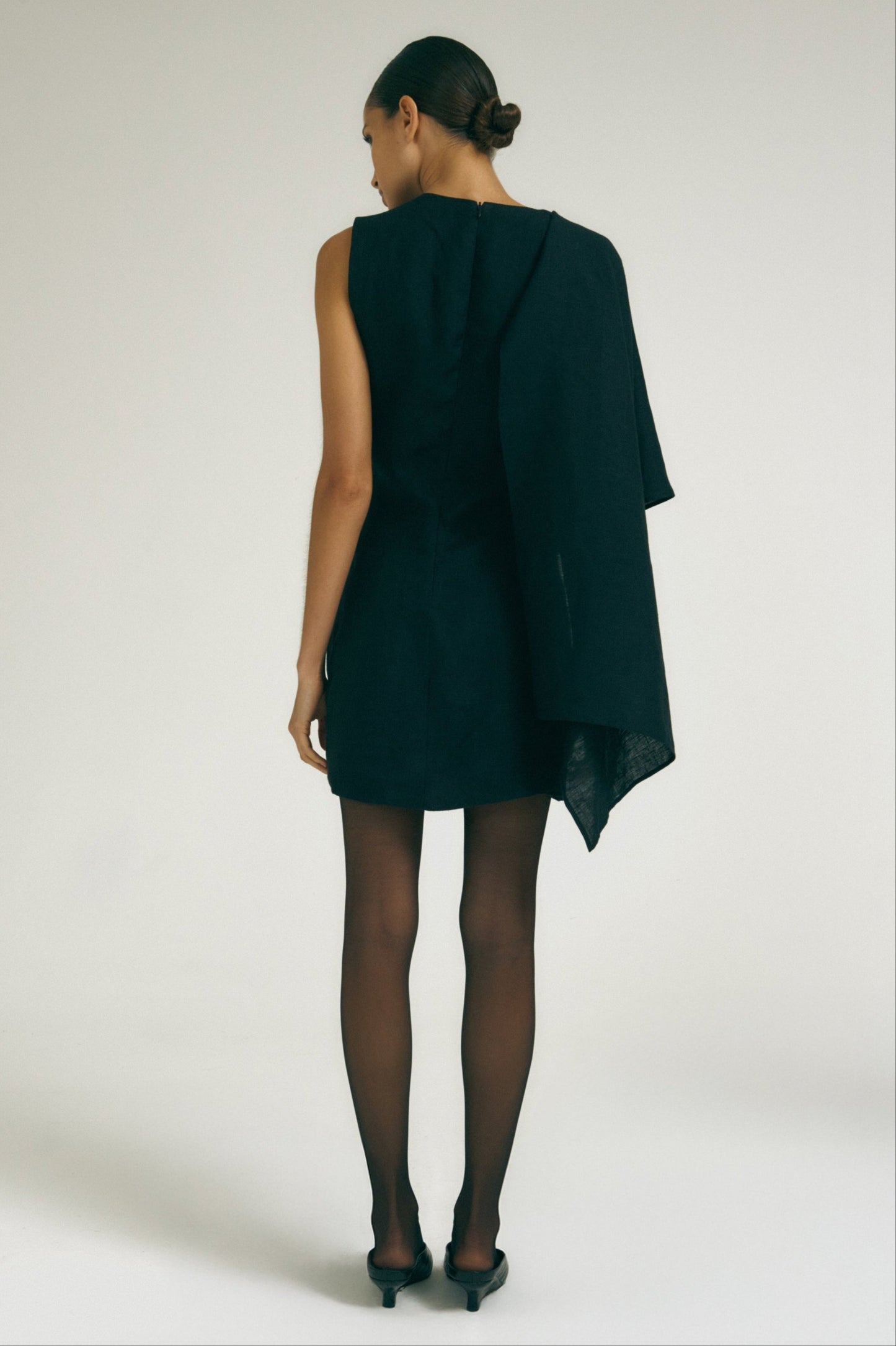Vestido Xale Preto – 100% Linho