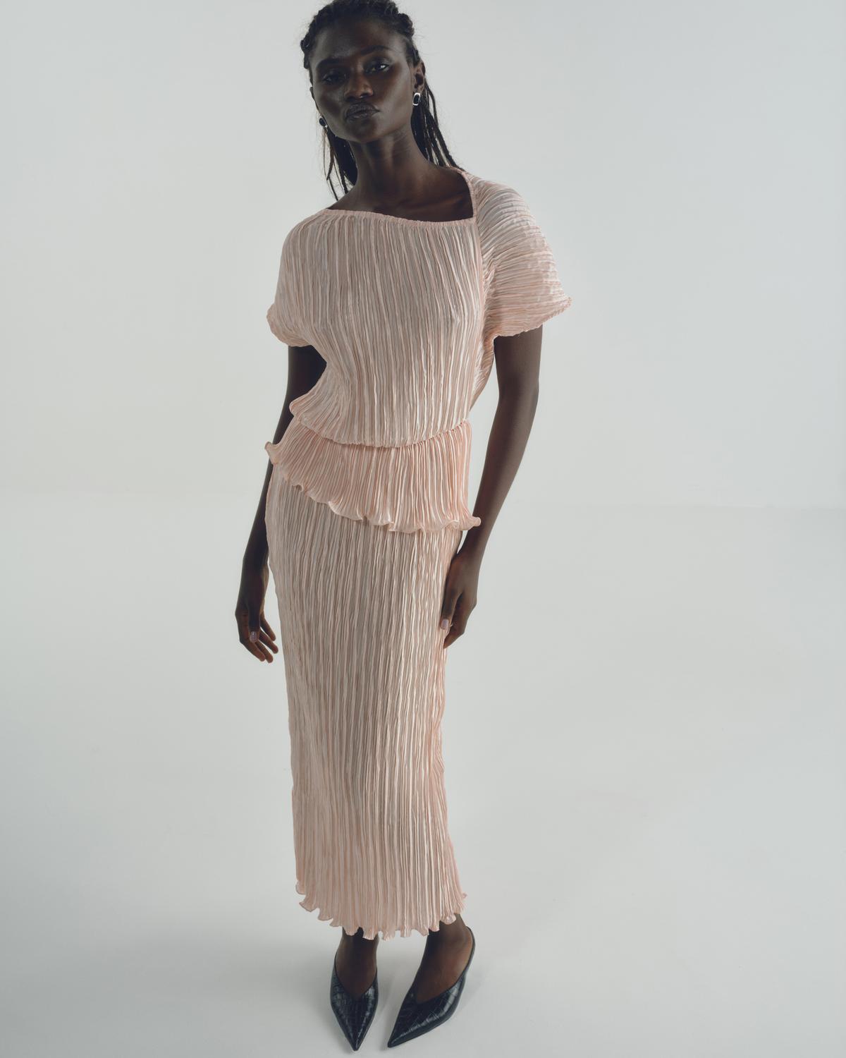 Vestido Escultural Plissado Rosé