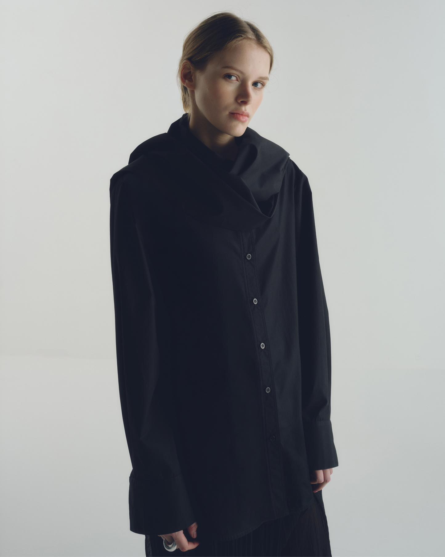 Camisa Oversized Echarpe Preta