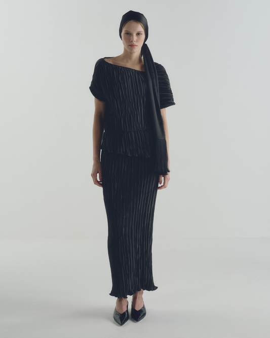 Vestido Escultural Plissado Preto