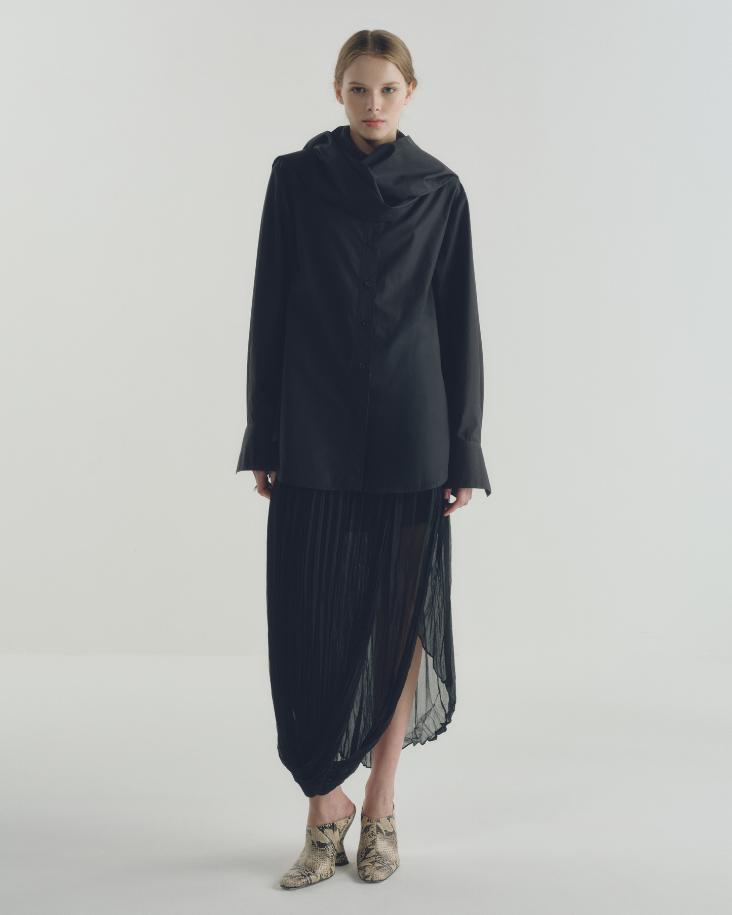 Camisa Oversized Echarpe Preta