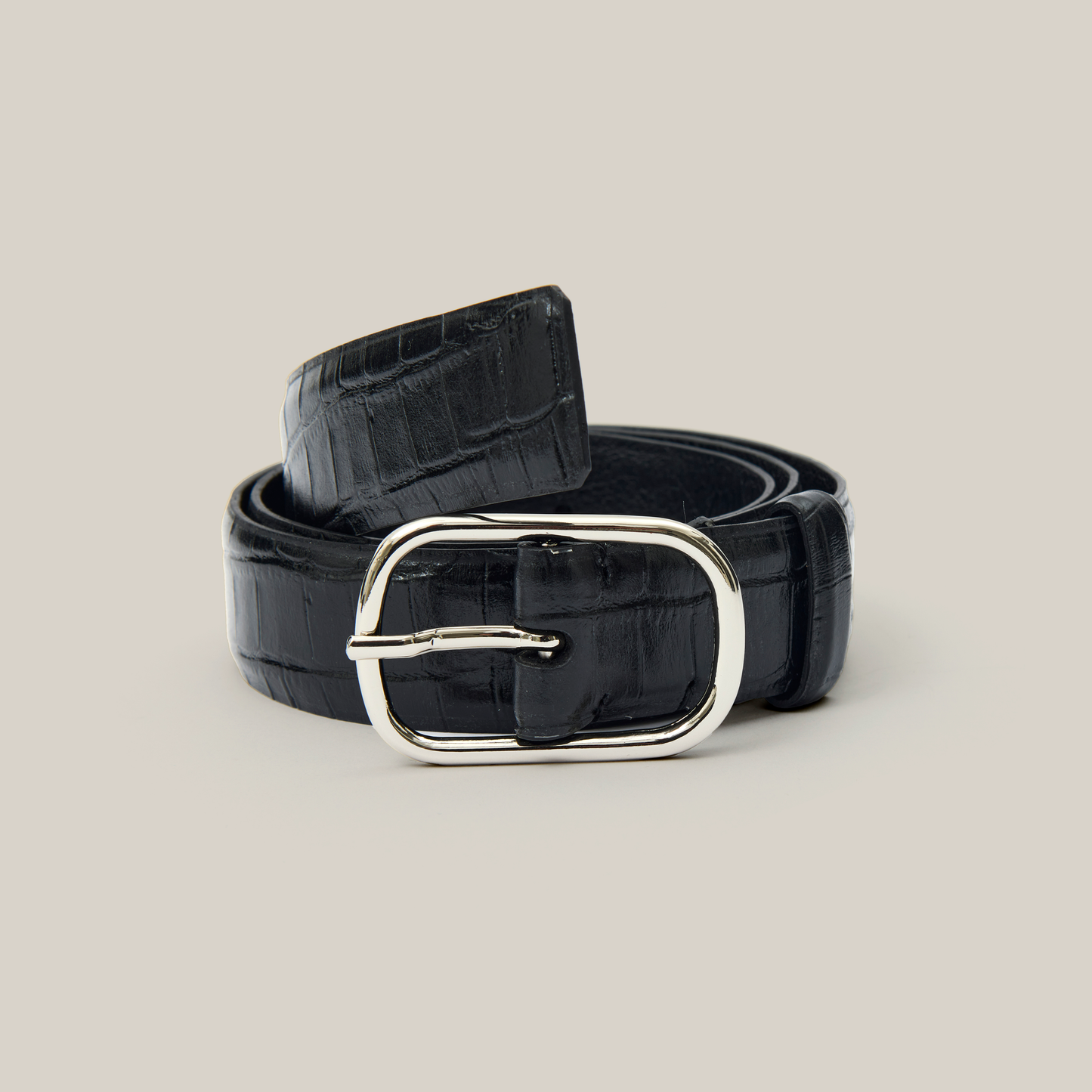 Cinto Croco Preto com Fivela Prateada