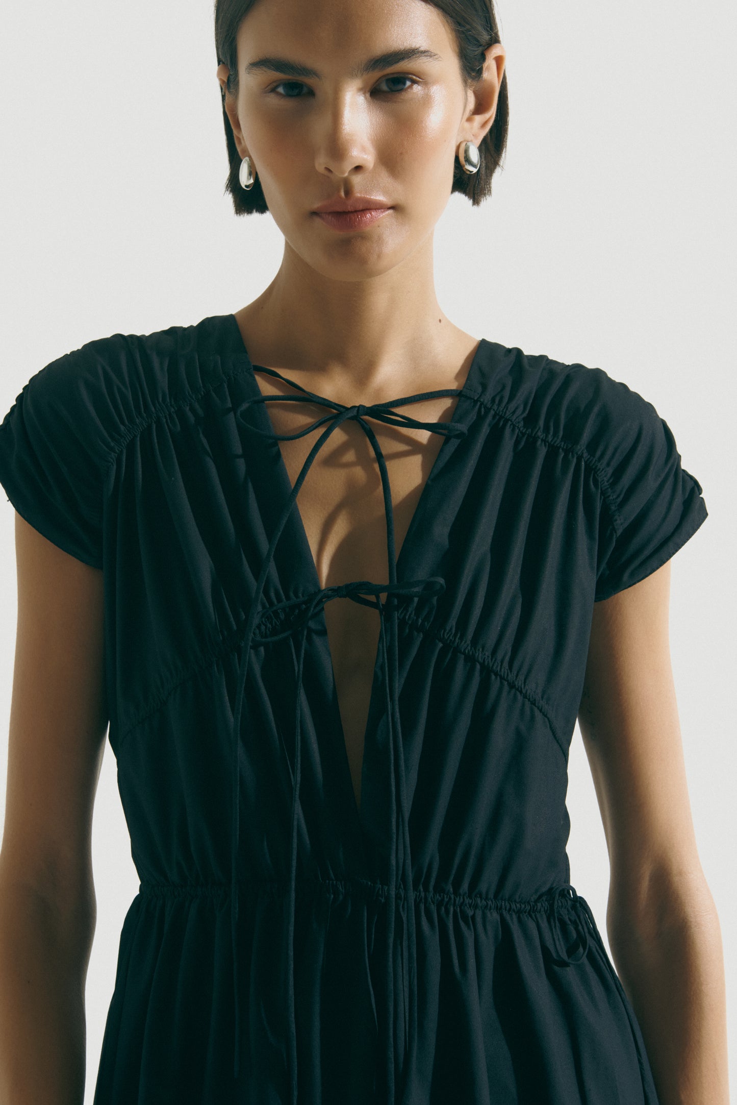 Vestido Laços Ajustáveis Preto