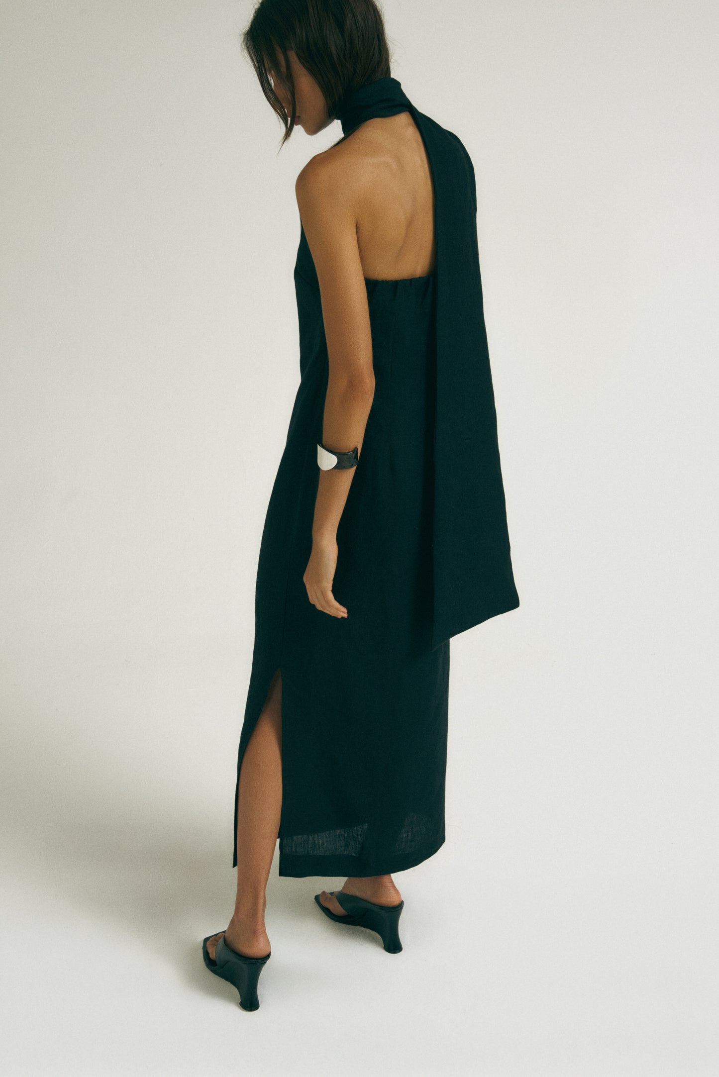 Vestido Cachecol Preto – 100% Linho