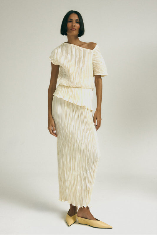 Vestido Escultural Plissado Creme