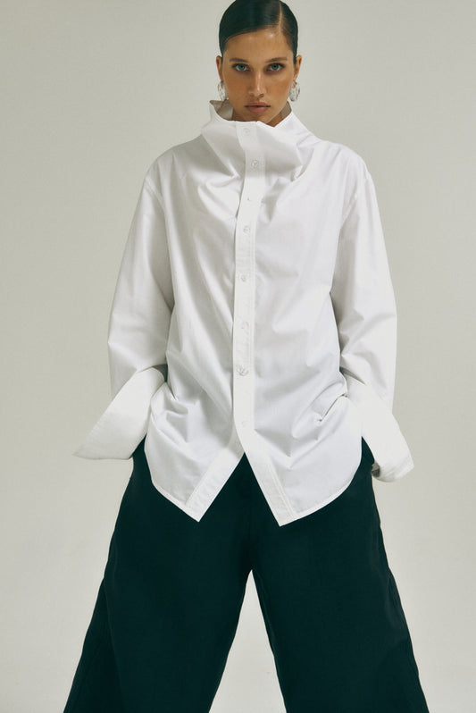 Camisa Oversized Gola Alta Branca